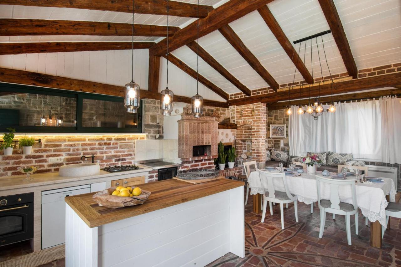 Villa Manda Korina Klis ภายนอก รูปภาพ
