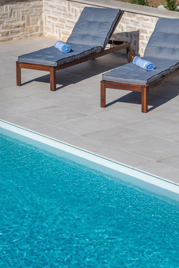 Villa Manda Korina Klis ภายนอก รูปภาพ